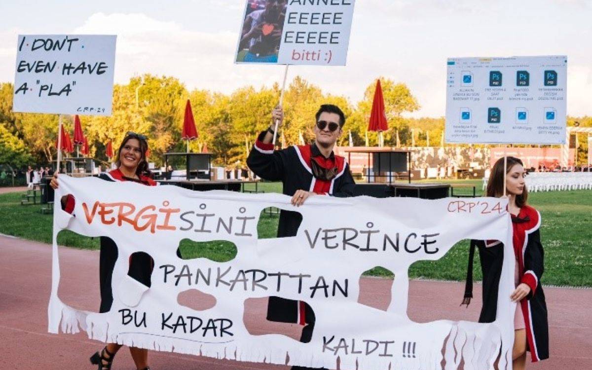 ODTÜ'den "geleneksel" pankart geçişi: Yaşam hakkı maden olsa, arar bulurduk