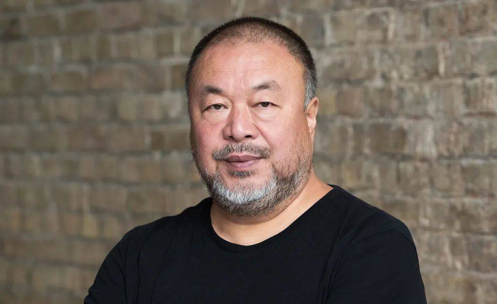 Ai Weiwei'ye sansür: Londra'daki sergisi askıya alındı