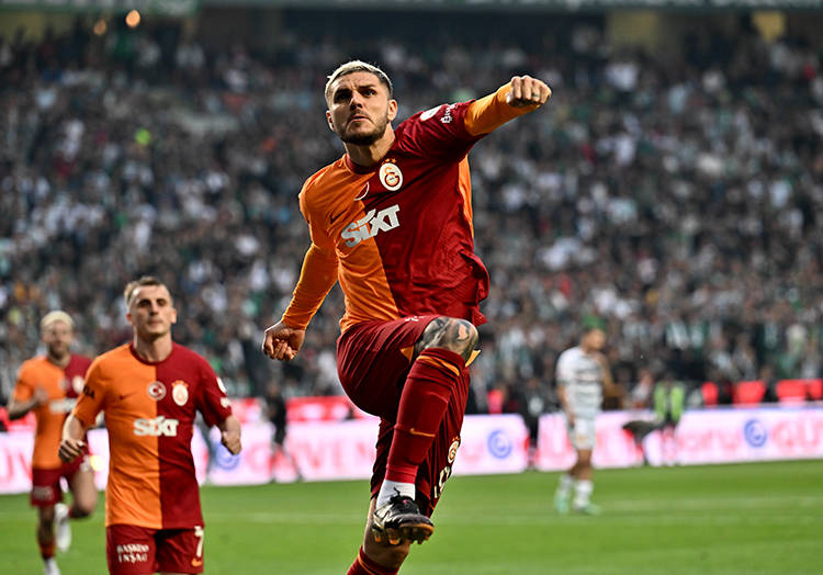 Ligin sevineni Galatasaray oldu
