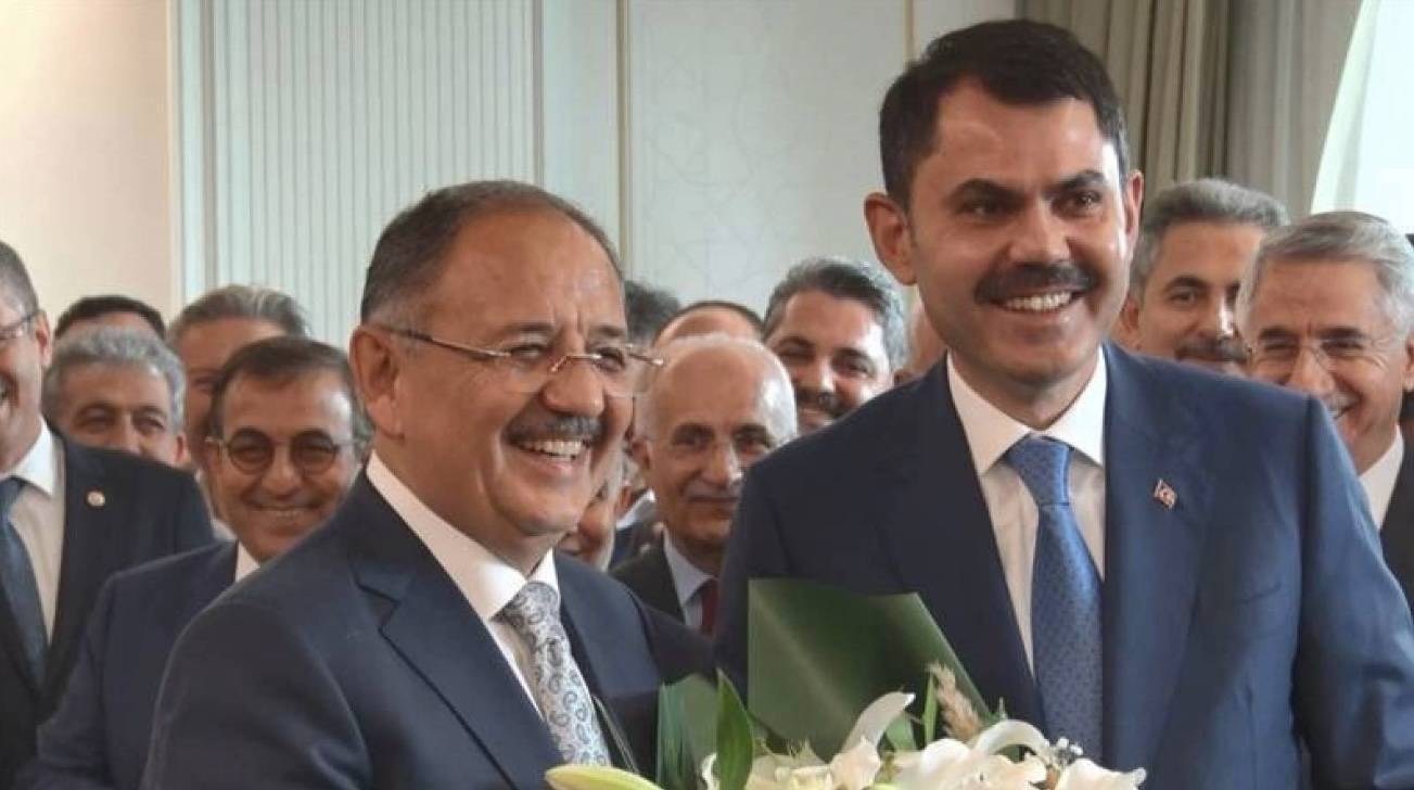 Sağlık Bakanı Koca ve Çevre ve Şehircilik Bakanı Özhaseki istifa etti