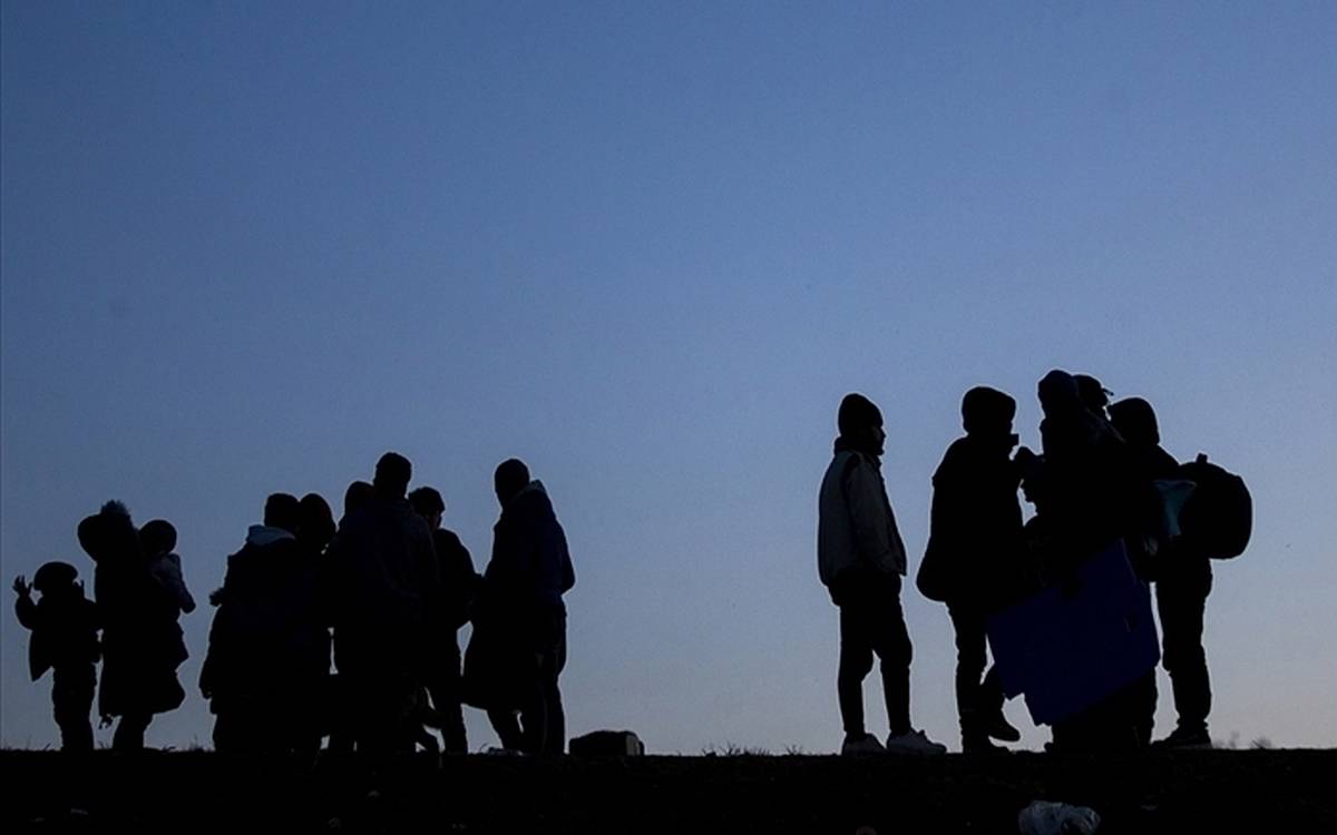 Türkiye'den yurt dışına göç yüzde 53 arttı: Gençler gidiyor