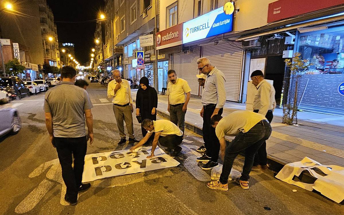 Dargeçit’te silinen Kürtçe uyarılar yeniden yazıldı