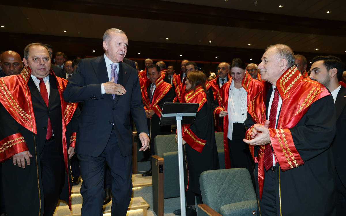 Yargıçlar Sendikası: Yargı, ağır bir hukuksuzluk krizi yaşıyor