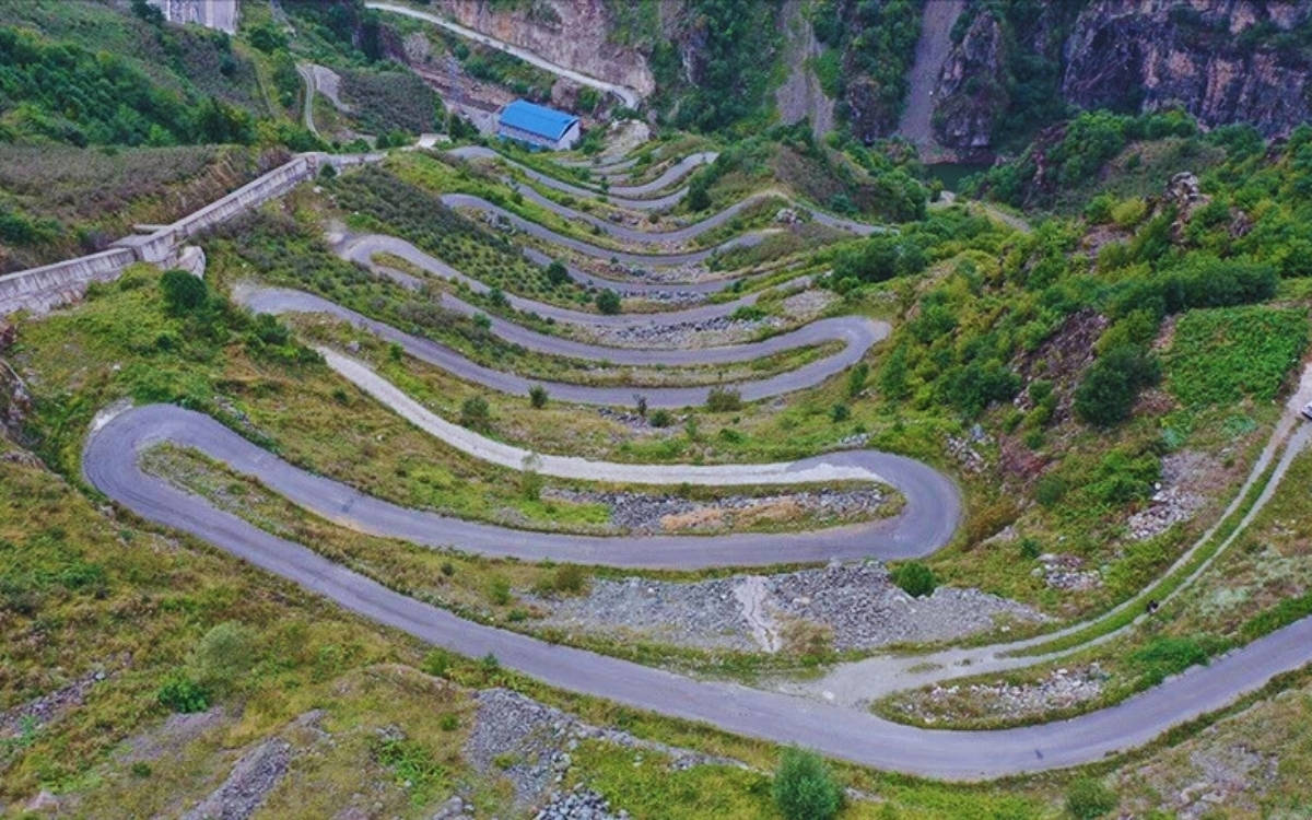 Ordu'daki 21 virajlı yol yurttaşları tedirgin ediyor