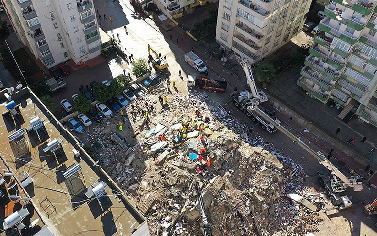 Contractor of collapsed building that killed 96 in earthquakes sentenced to life imprisonment