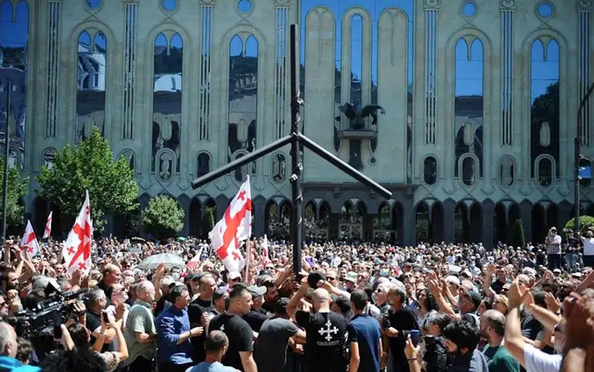 Gürcistan'da LGBTİ+ haklarını kısıtlayan yasa yürürlüğe girdi