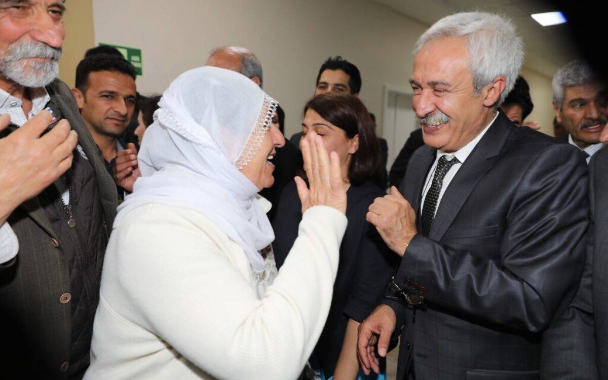 Yargıtay, 'yetersiz gerekçelere dayanıyor' dediği cezayı onadı
