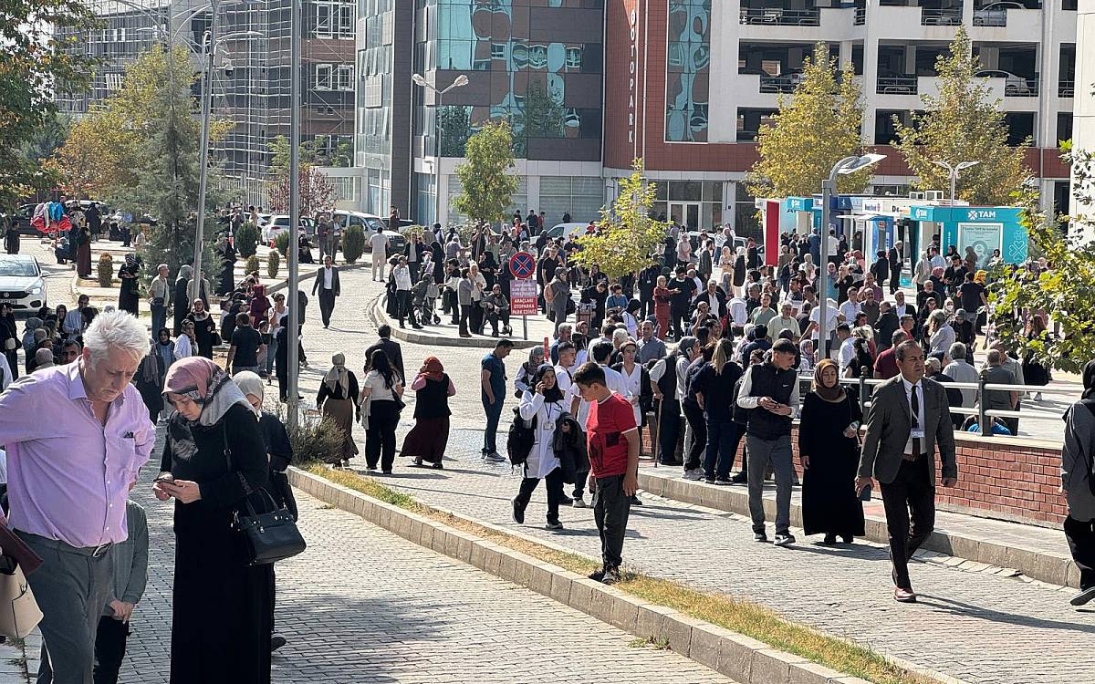 Malatya'da deprem: 30 artçı sarsıntı yaşandı