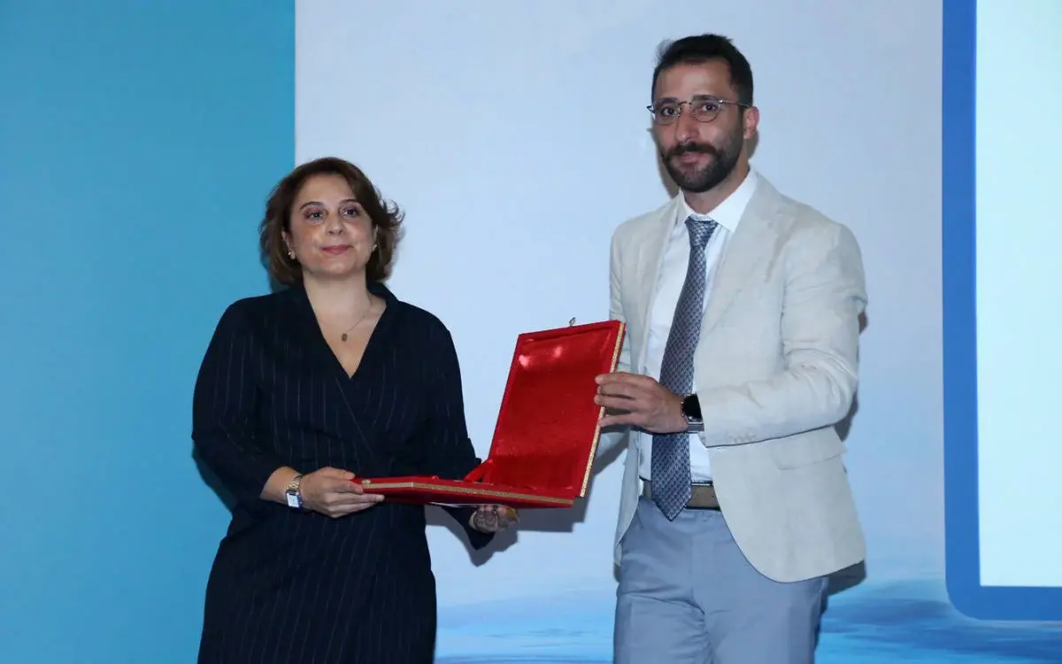 bianet editor Evrim Kepenek granted award for Male Violence Monitoring Reports