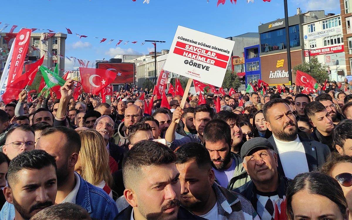 CHP’li Özgür Karabat: FETÖ icadı kayyuma karşıyız