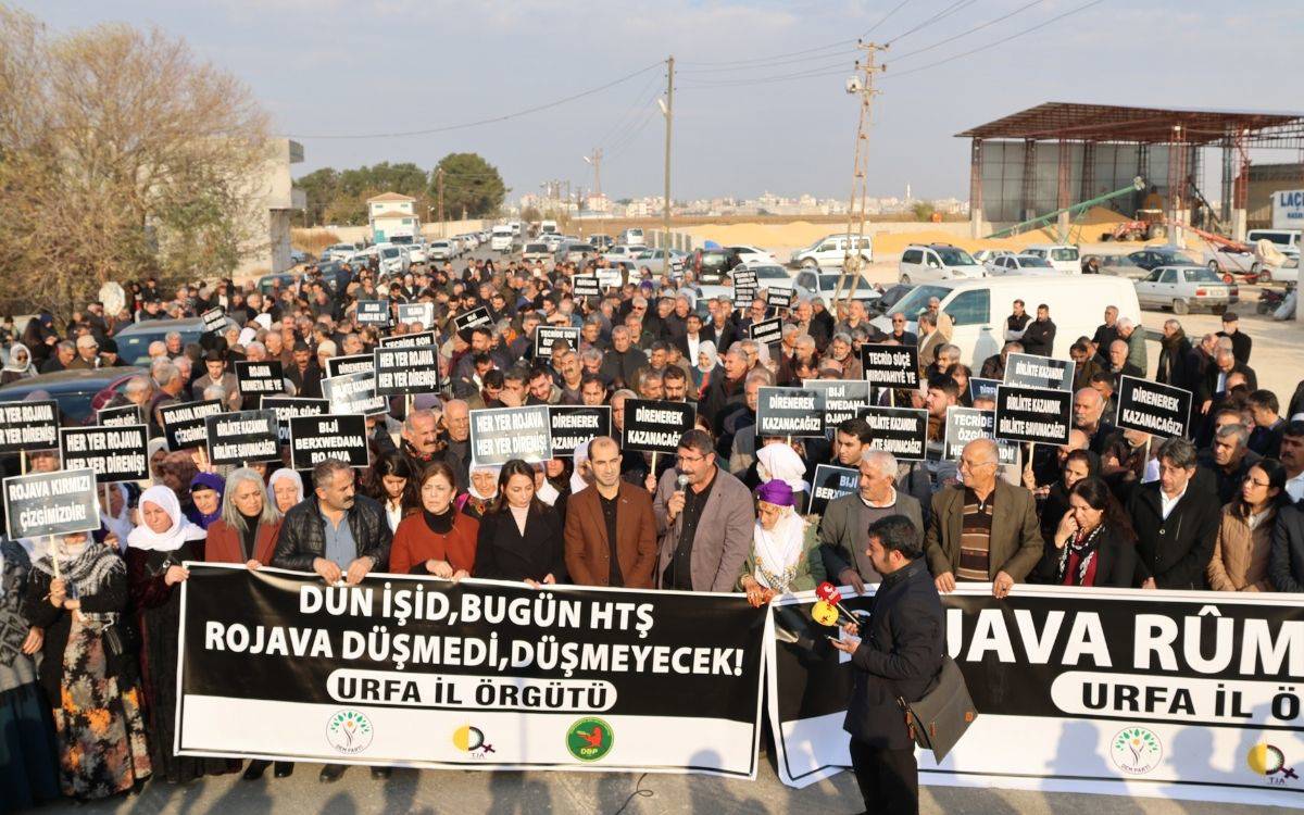 Suruç'ta eylem: Barışın yolu açılsın istiyorsanız, Kürtleri kabul edeceksiniz