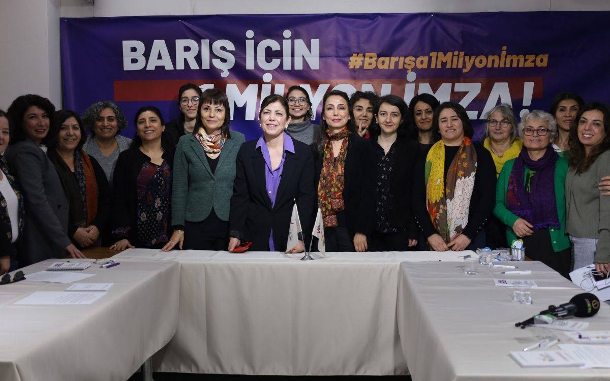 HDK’nin “Barış İçin 1 Milyon İmza” buluşması: Kadınlar barışı örecek