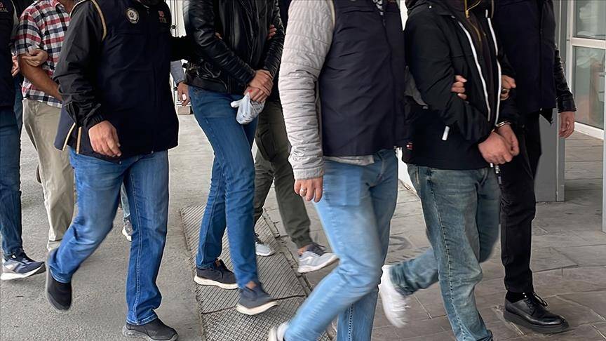 Ten detained in raids targeting CHP municipalities in İstanbul ‘terror’ investigation