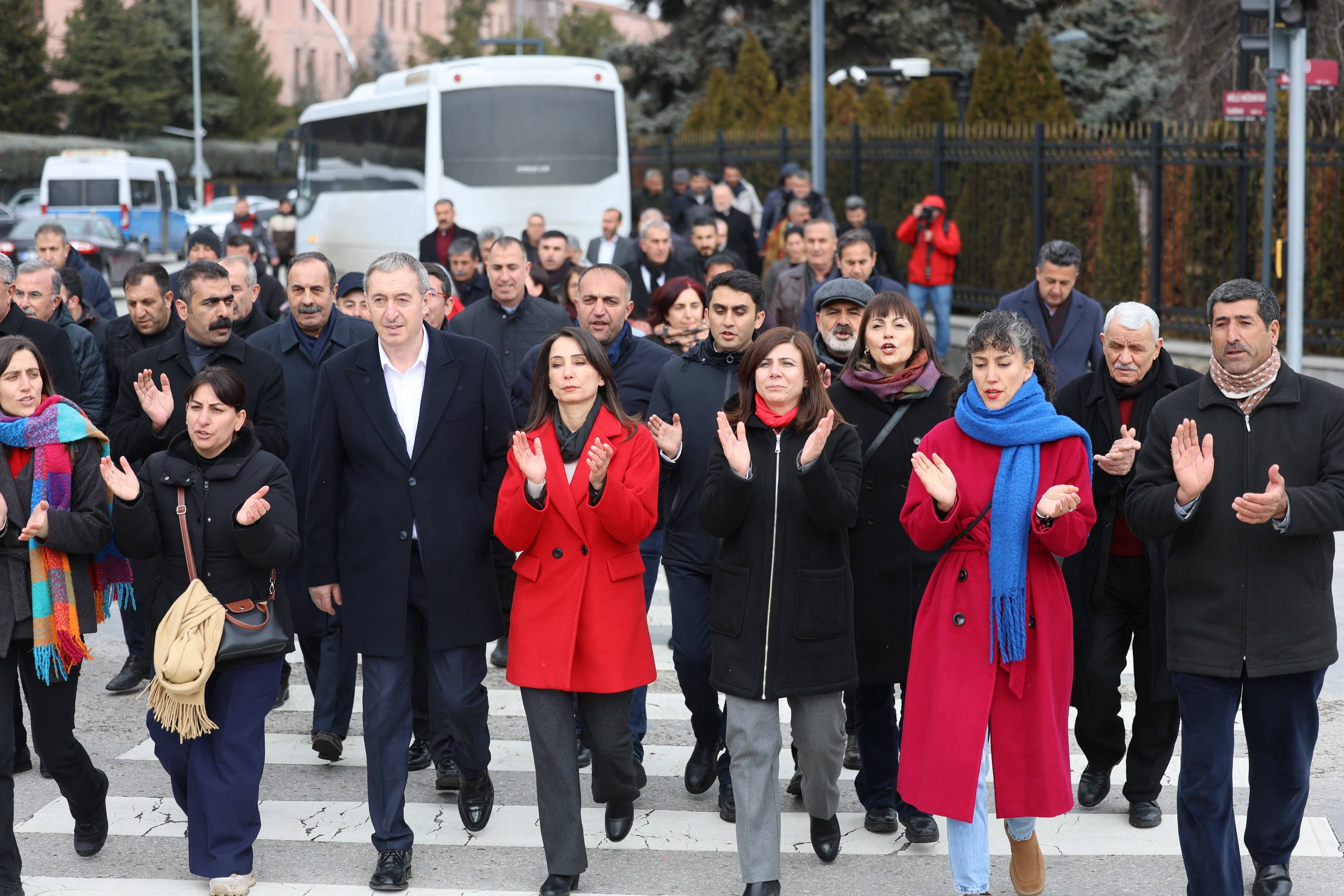 DEM PARTÎ: Qeyûm pirsgirêka Tirkiyeyê ye, pirsgirêka me hemûyan e.