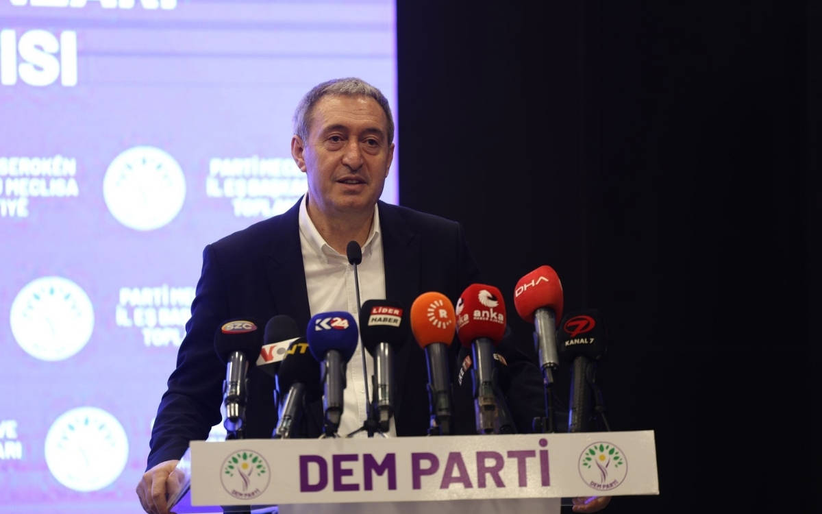 Tuncer Bakırhan: Tarihi çağrının bir muhatabı da Meclis'tir