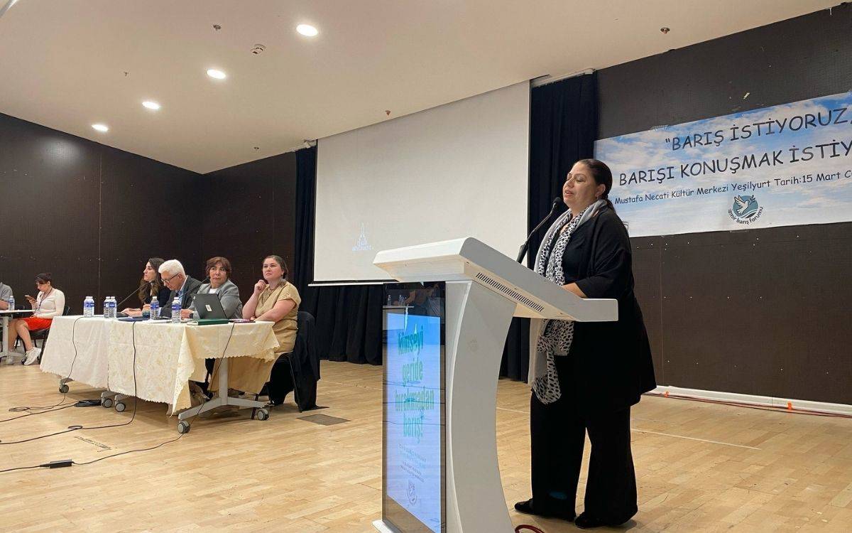 İzmir Barış Forumu: Barış hemen şimdi, herkes için