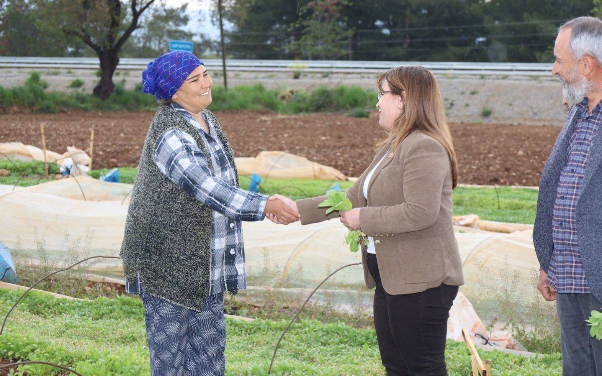Gülizar Biçer Karaca: Çiftçinin avans krizi derhal çözülmeli