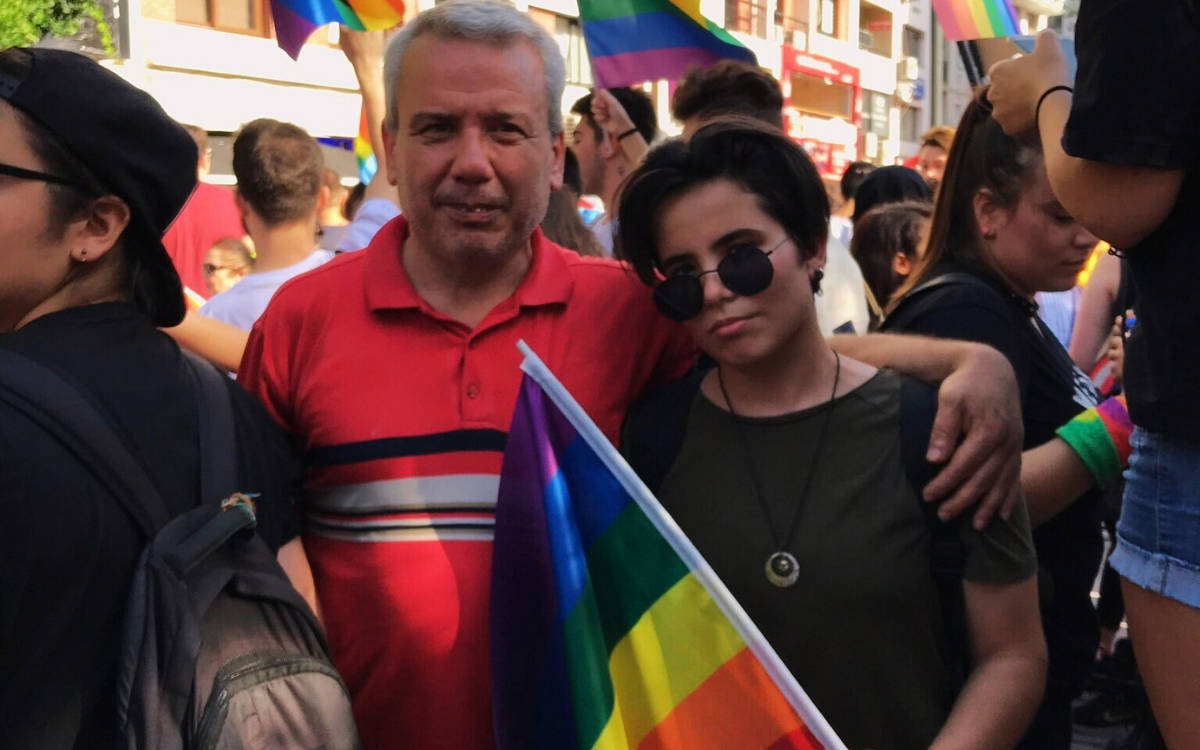 Tutuklu LGBTİ+ aktivisti Asya Gökalp’e cezaevinde kötü muamele