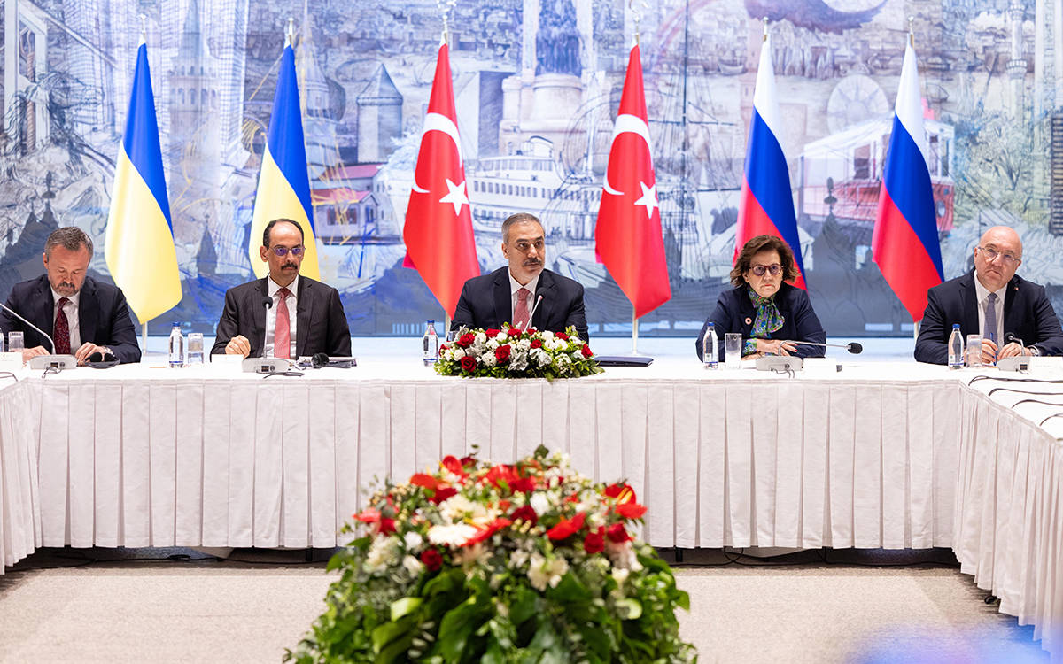 Rusya ve Ukrayna heyetleri İstanbul'da bir araya geldi