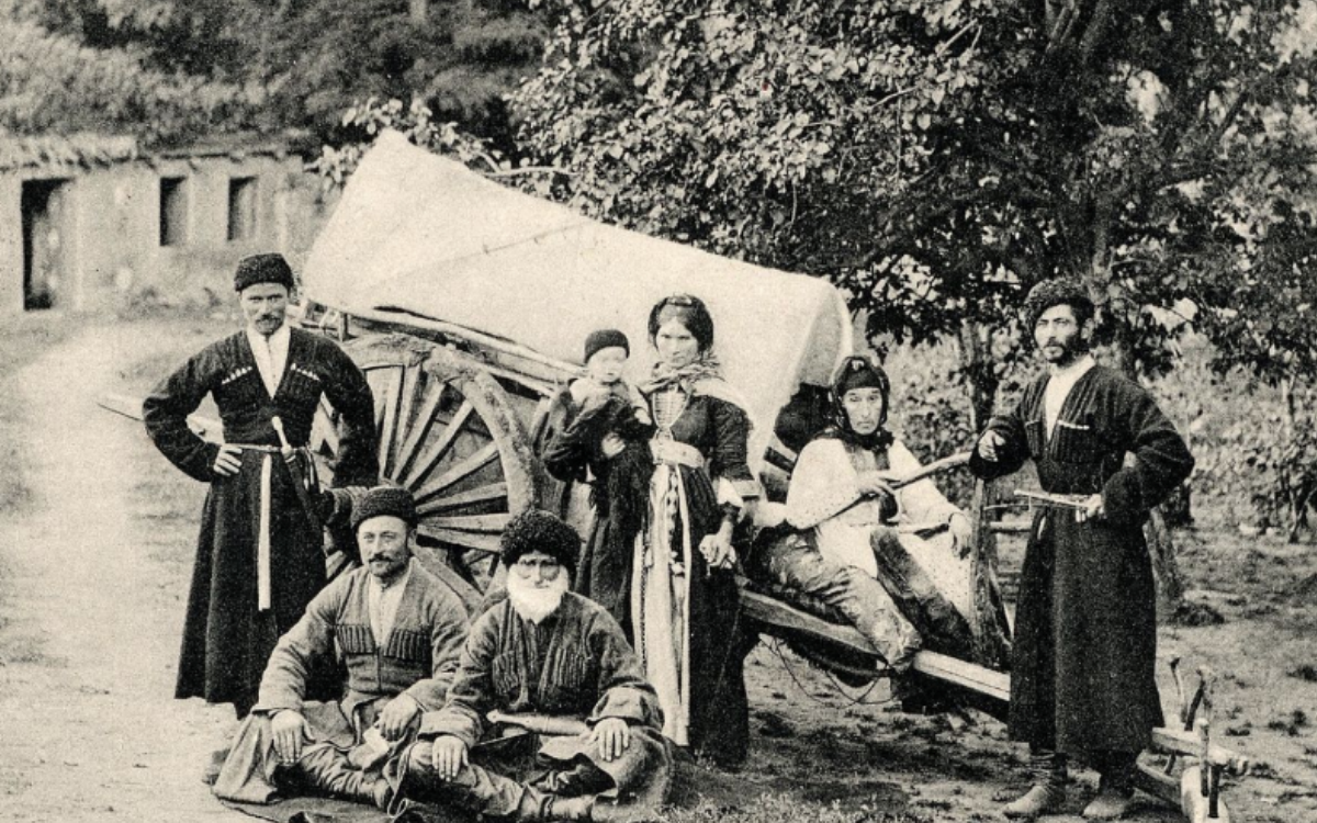 Çerkes Soykırımı ve Sürgünü'nün 161. yılı: Halkların tarihsel acılarıyla yüzleşilmeli