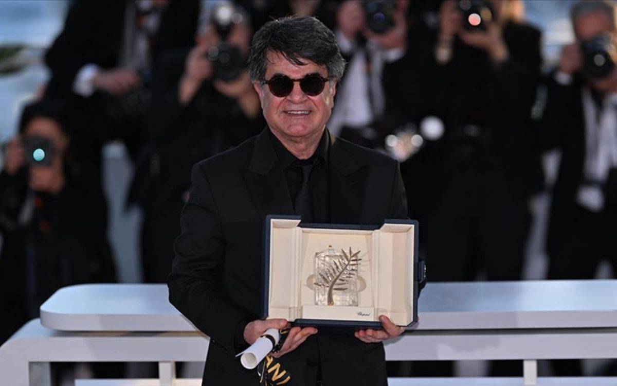 Altın Palmiye Ödülü'nün sahibi Jafar Panahi oldu