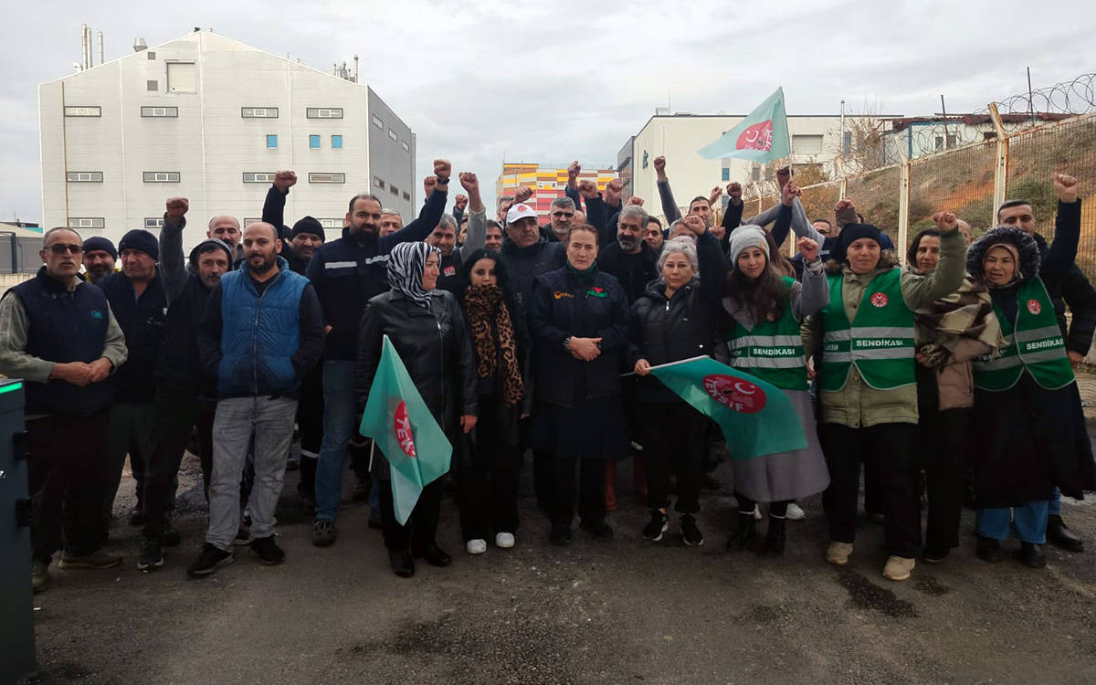 TKIS Blinds işçileri 218 gündür hakları için direniyor
