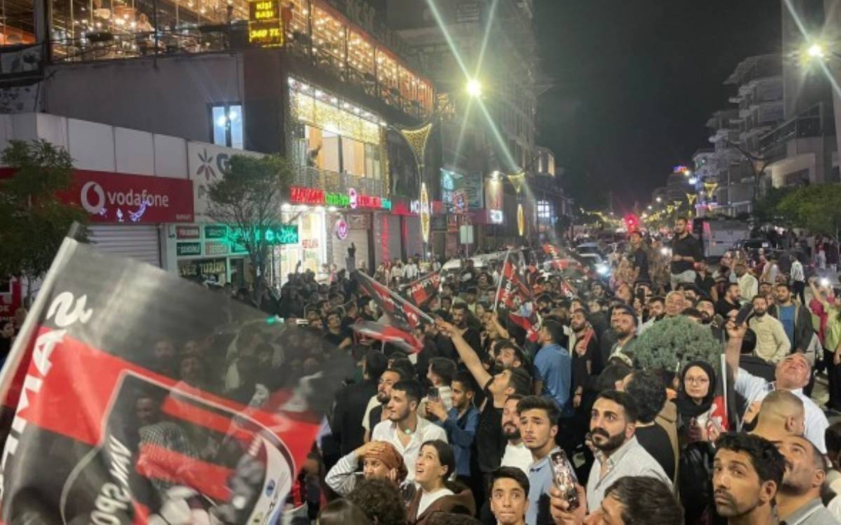 Vanspor derbasî lîga 1em bû