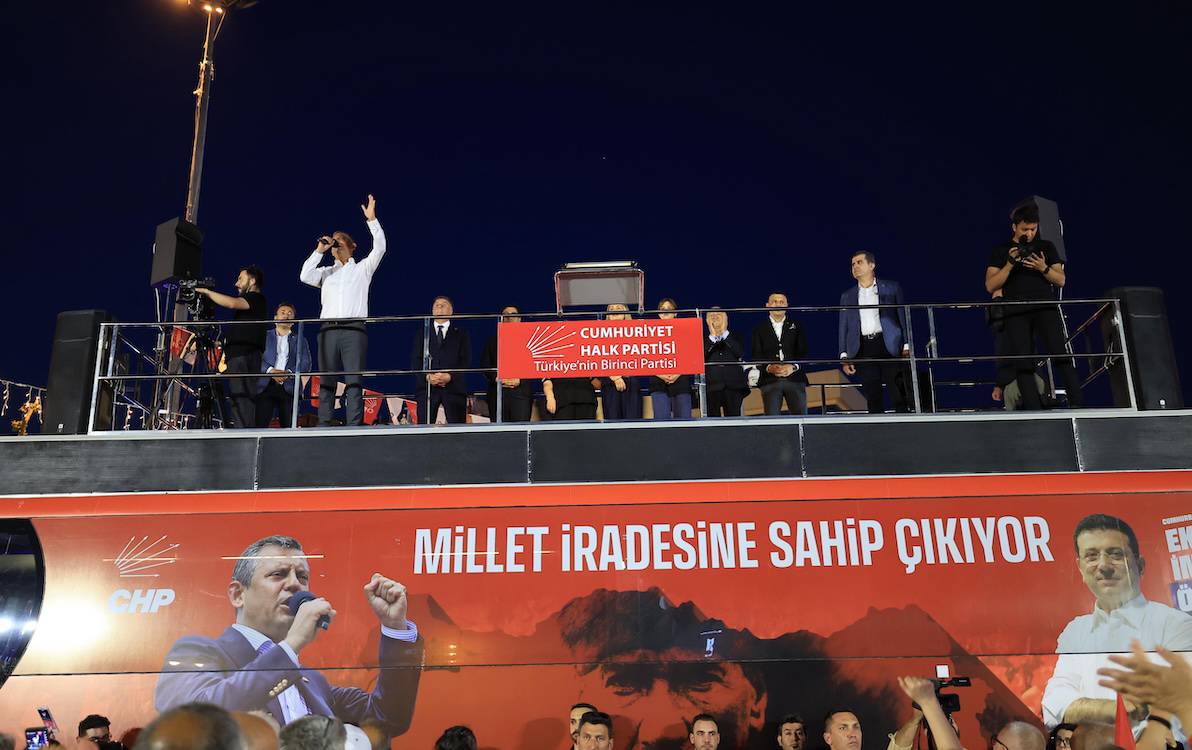 Özgür Özel: "Erdoğan sana söylüyorum, bu işin sonu kötü"