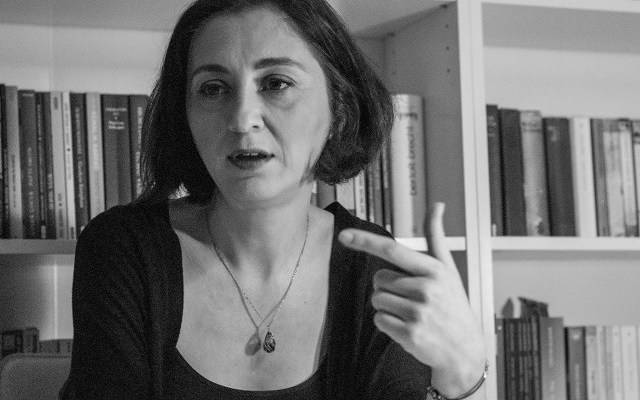 Gözaltındaki gazeteciler adliyeye sevk edildi