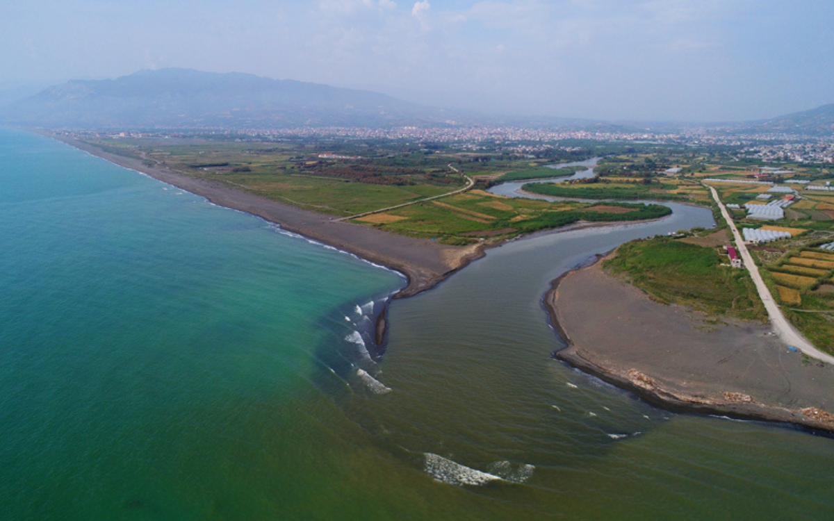Asi Nehri kuruyor: Yaşam tehlikede, uzmanlar alarmda