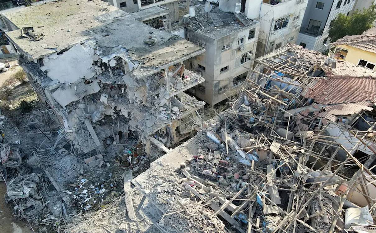 Komünist-İşçi çizgisinden: İsrail ve İran rejimi arasındaki savaş