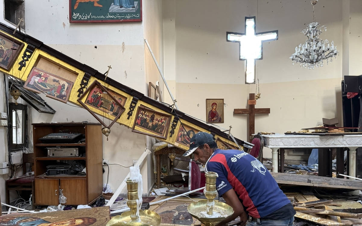 Şam’da kilisede meydana gelen patlamada çok sayıda kişi hayatını kaybetti