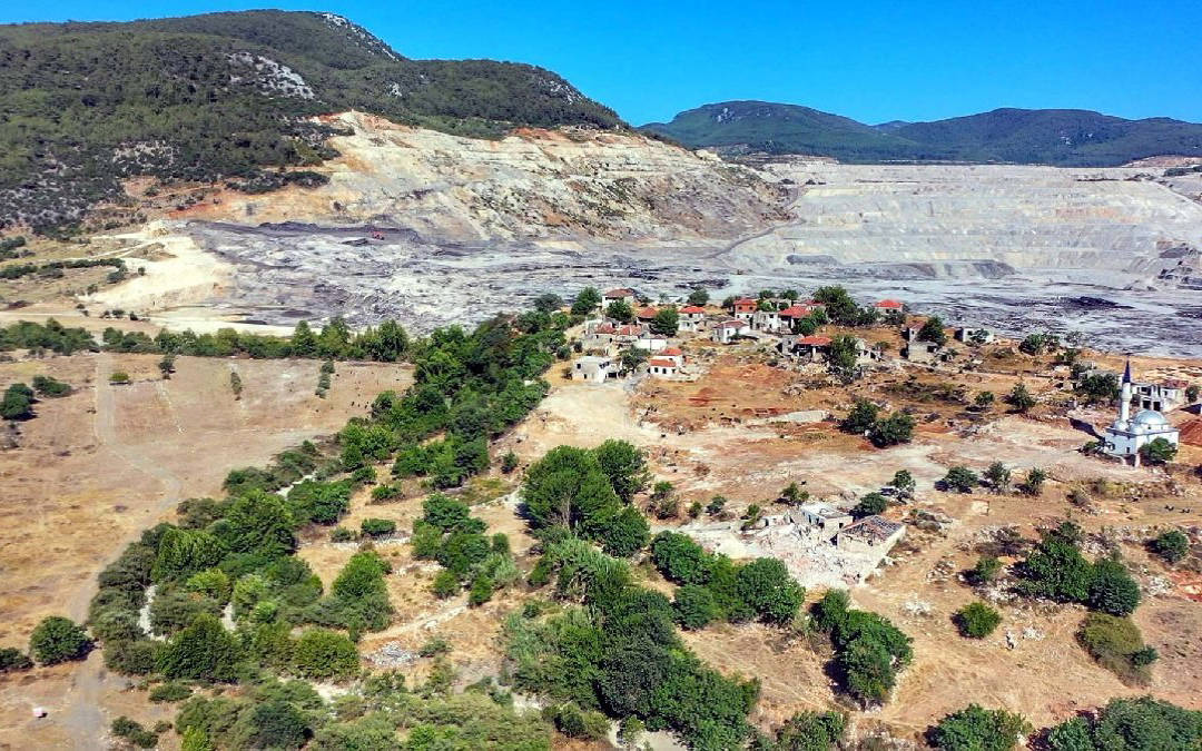 “AKP vahşi madenciliğin önünü açılıyor”