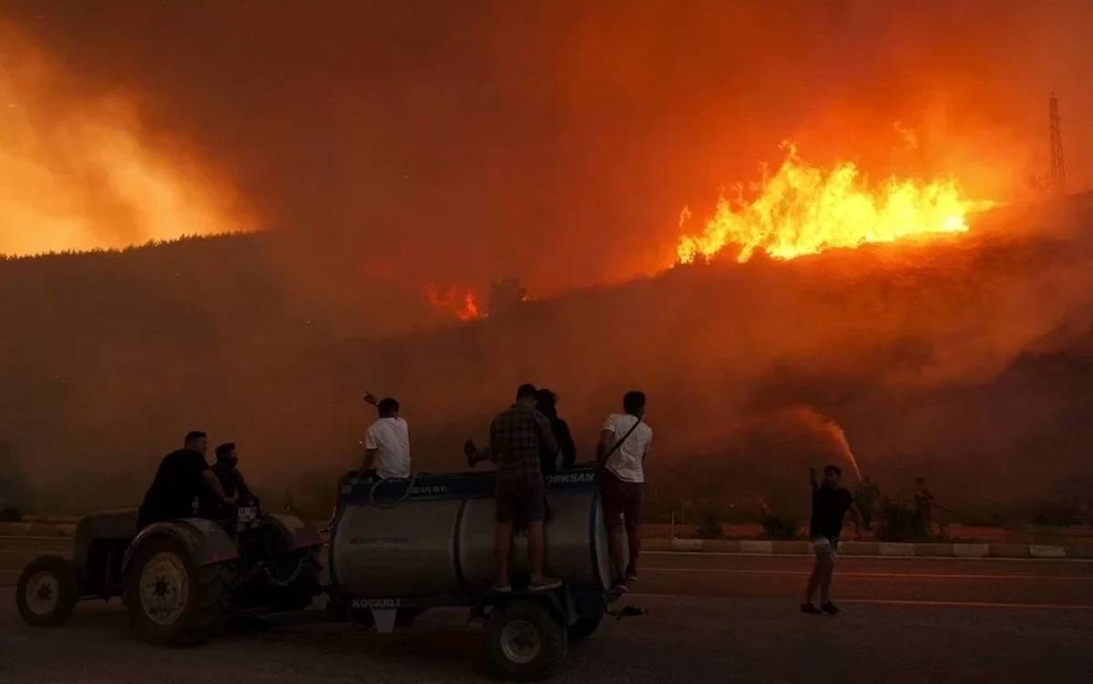 Önümüzdeki üç gün yeni orman yangınları riski artıyor