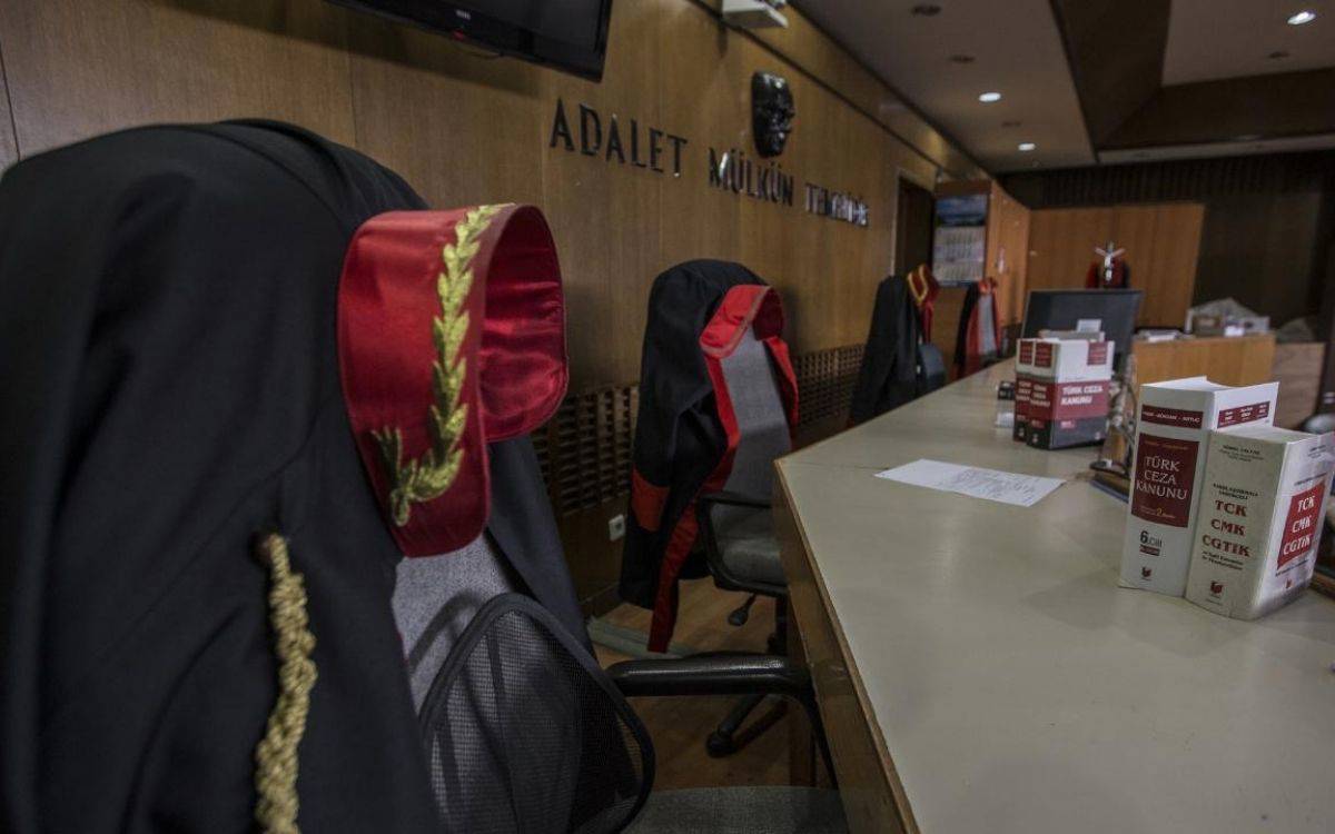 Çiğdem Mater cezaevinden yazdı: Mahkeme hayaletleri