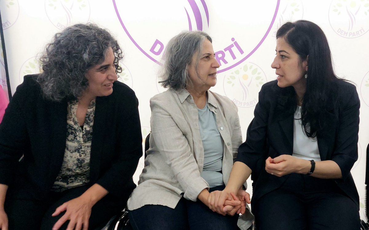 Kobanî Davası’nda siyasetçilerin yurt dışına çıkış yasağı kaldırıldı