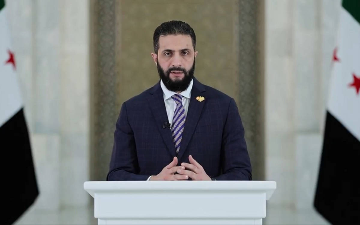 Eş-Şara: Süveyda'da güvenliği yerel gruplara ve dini liderlere devrettik