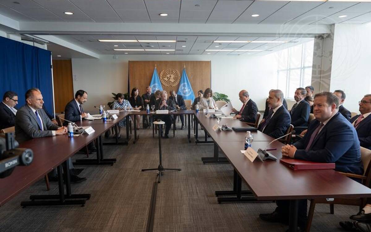 Kıbrıs'ın bölünmesinin 50. yılında António Guterres: "Daha önümüzde uzun bir yol var"