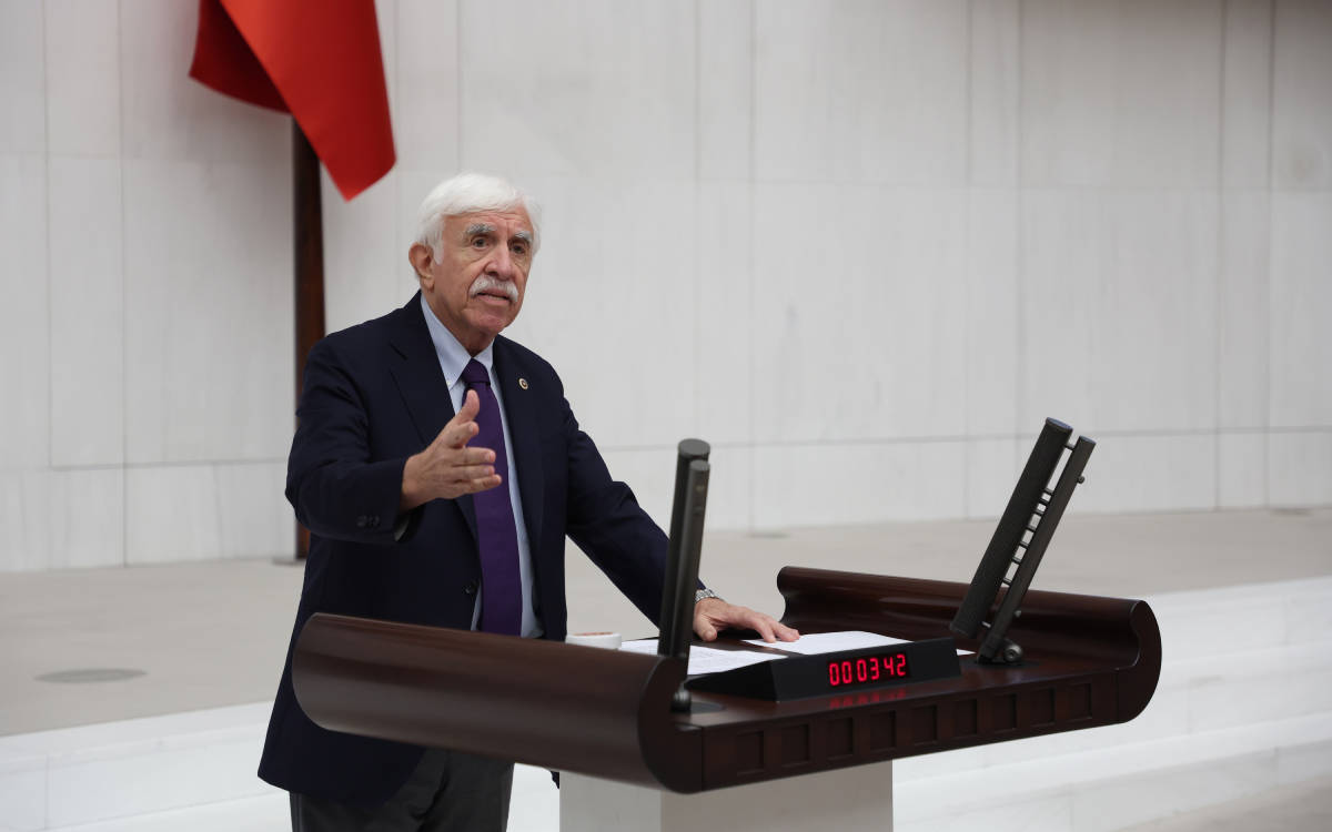 Çandar’dan, Erdoğan’a çağrı: Selahattin Demirtaş’a doğru bir adım atın, kucaklaşın, konuşun