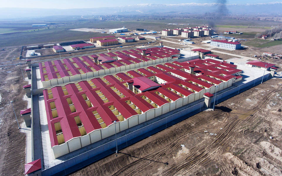 Kuyu tipi hapishaneler: Tecritin ve izolasyonun derinleştiği yeni cezaevi rejimi