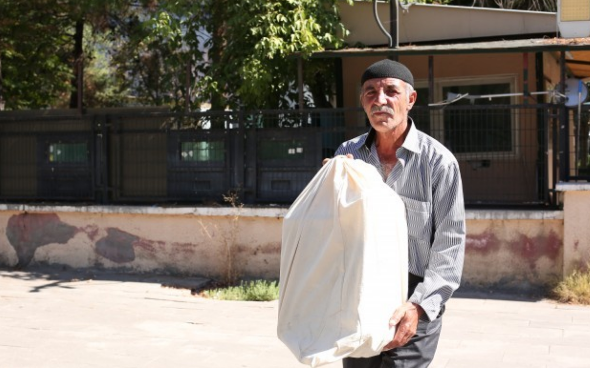 Oğlunun kemiklerini bir kutuda teslim alan Arslan: Benim gibi acılar çekenler barış istiyor