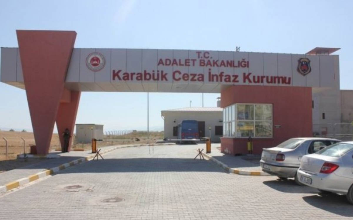 Li Girtîgeha Karabukê tehliyeya 14 girtiyan hat taloqkirin