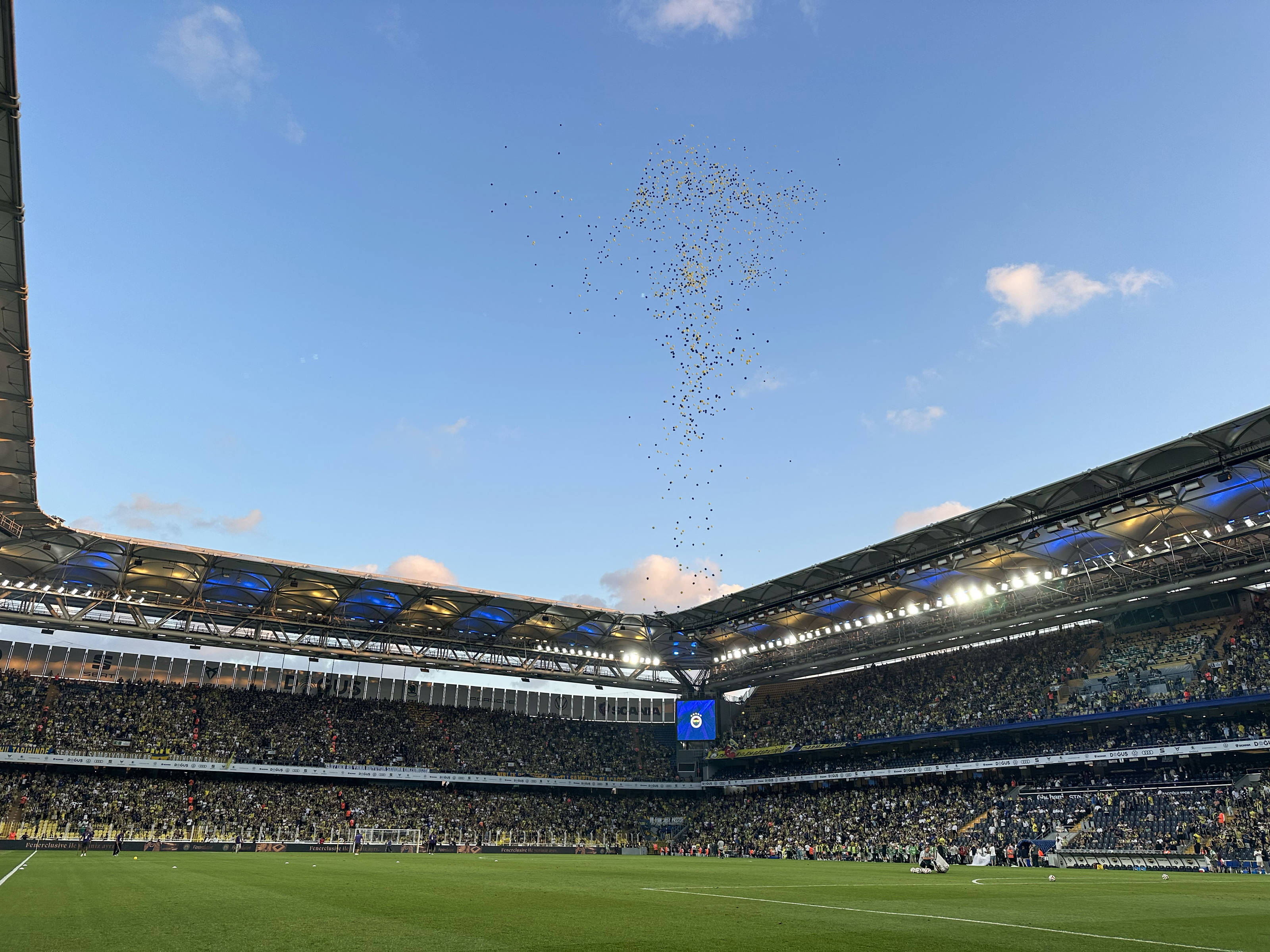 İstanbul extends public transport for Fenerbahçe-Benfica match