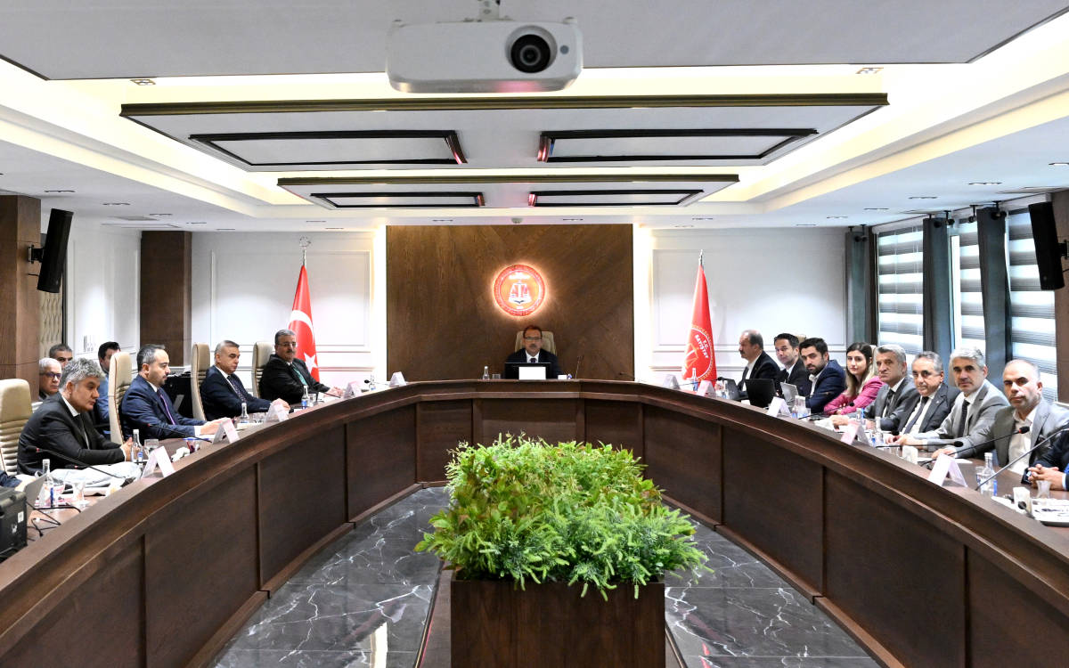 Memur zammını belirleyen Hakem Kurulu kararı Resmi Gazete’de