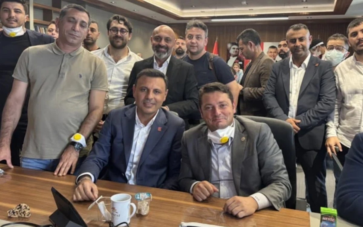 CHP Genel Merkez, İstanbul İl binasını başka adrese taşıdı