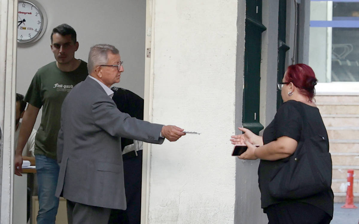 Bir operasyon da Bayrampaşa Belediyesi’ne