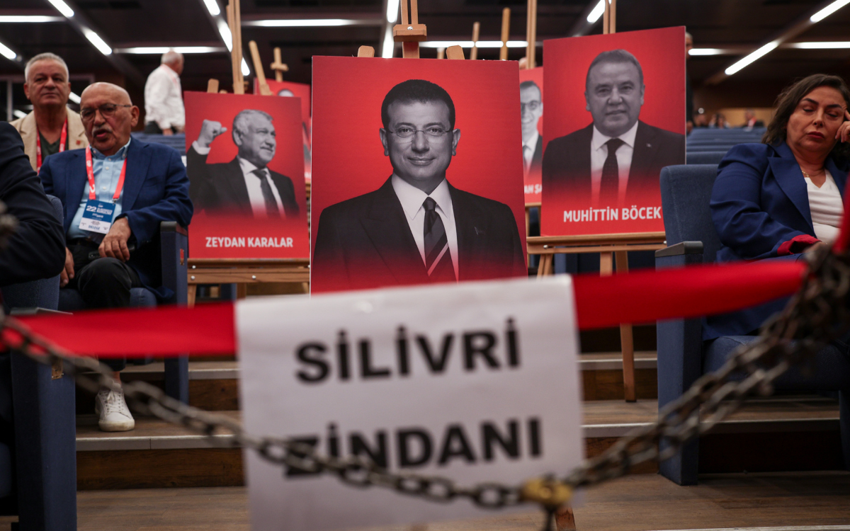 İmamoğlu: Hep birlikte tarih yazmaya devam edeceğiz