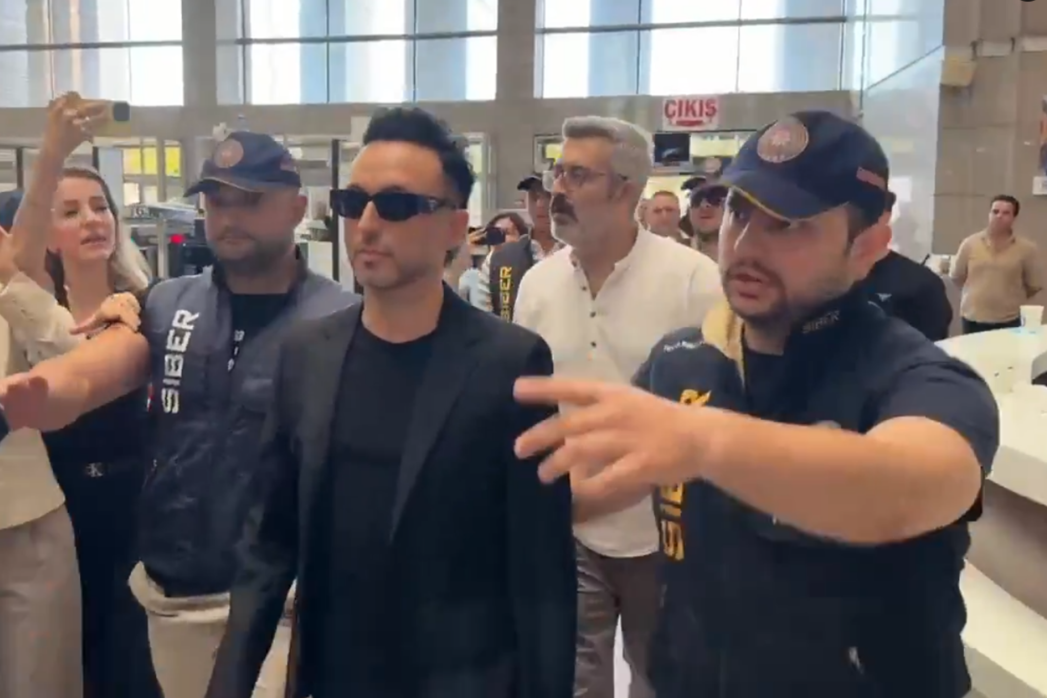 Gözaltı kararı olmadan 'gözaltı': Kişi hürriyeti ve güvenliği hakkı ihlal ediliyor