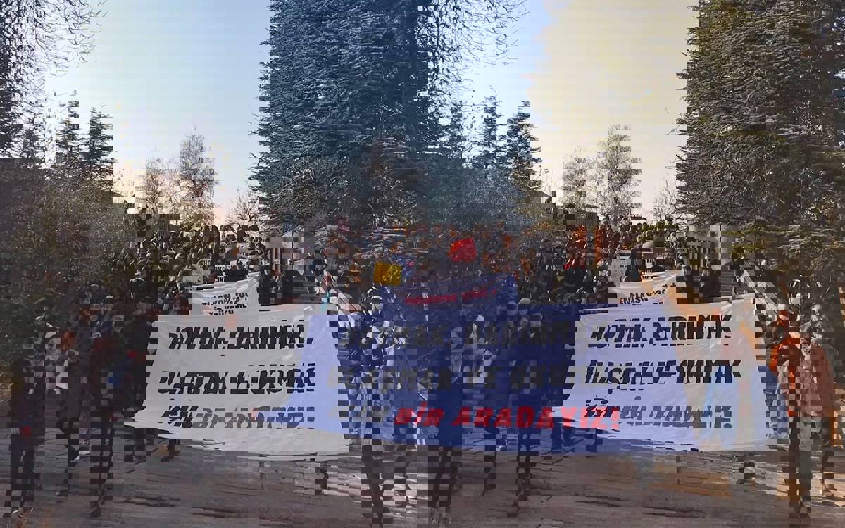 Öğrencilerden Boğaziçi yurtlarındaki hijyen sorunlarına tepki