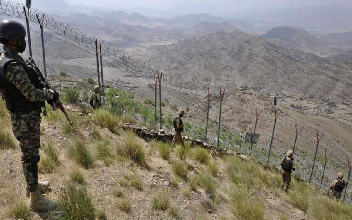 Afganistan ve Pakistan sınırında çatışma